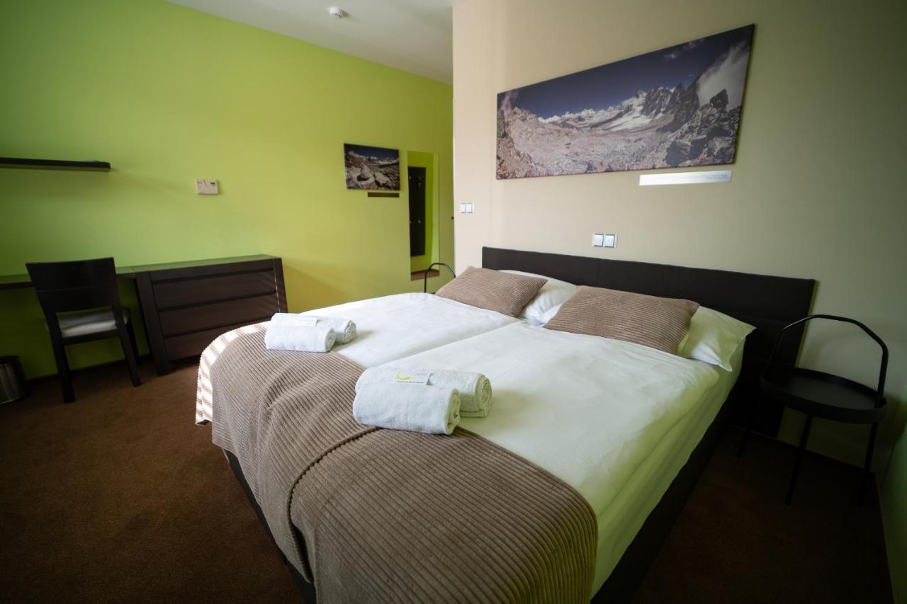 Garni Hotel Svitavy Buitenkant foto