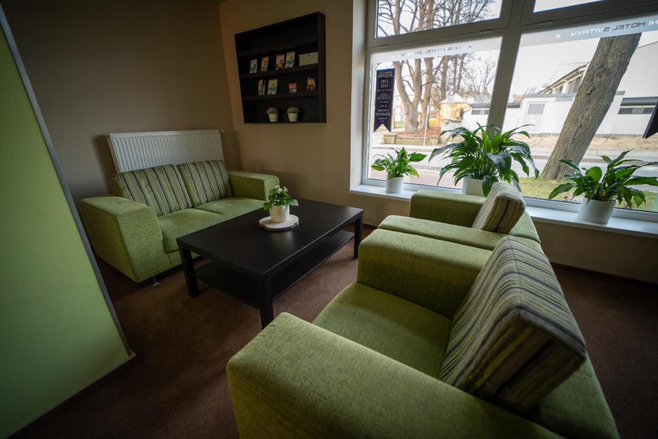 Garni Hotel Svitavy Buitenkant foto