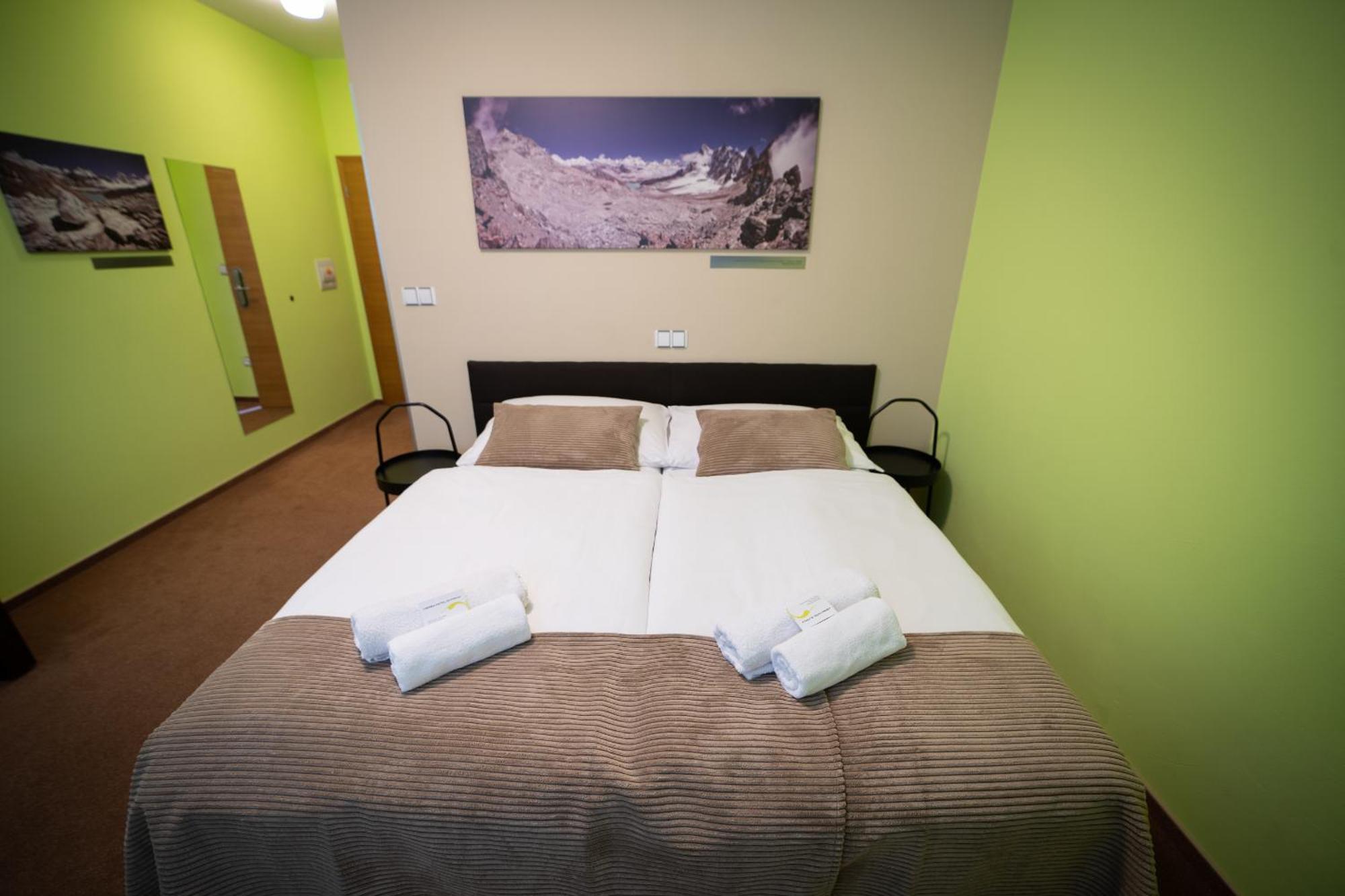 Garni Hotel Svitavy Buitenkant foto