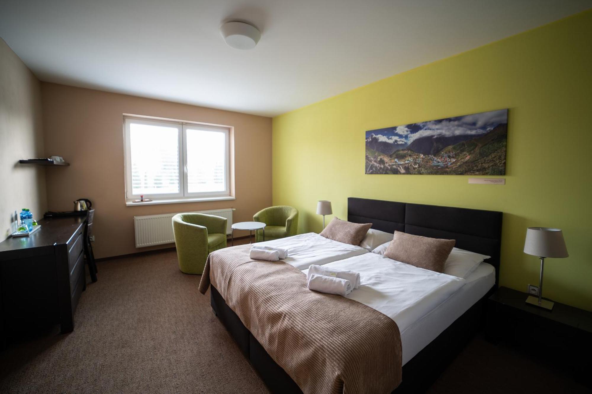 Garni Hotel Svitavy Buitenkant foto