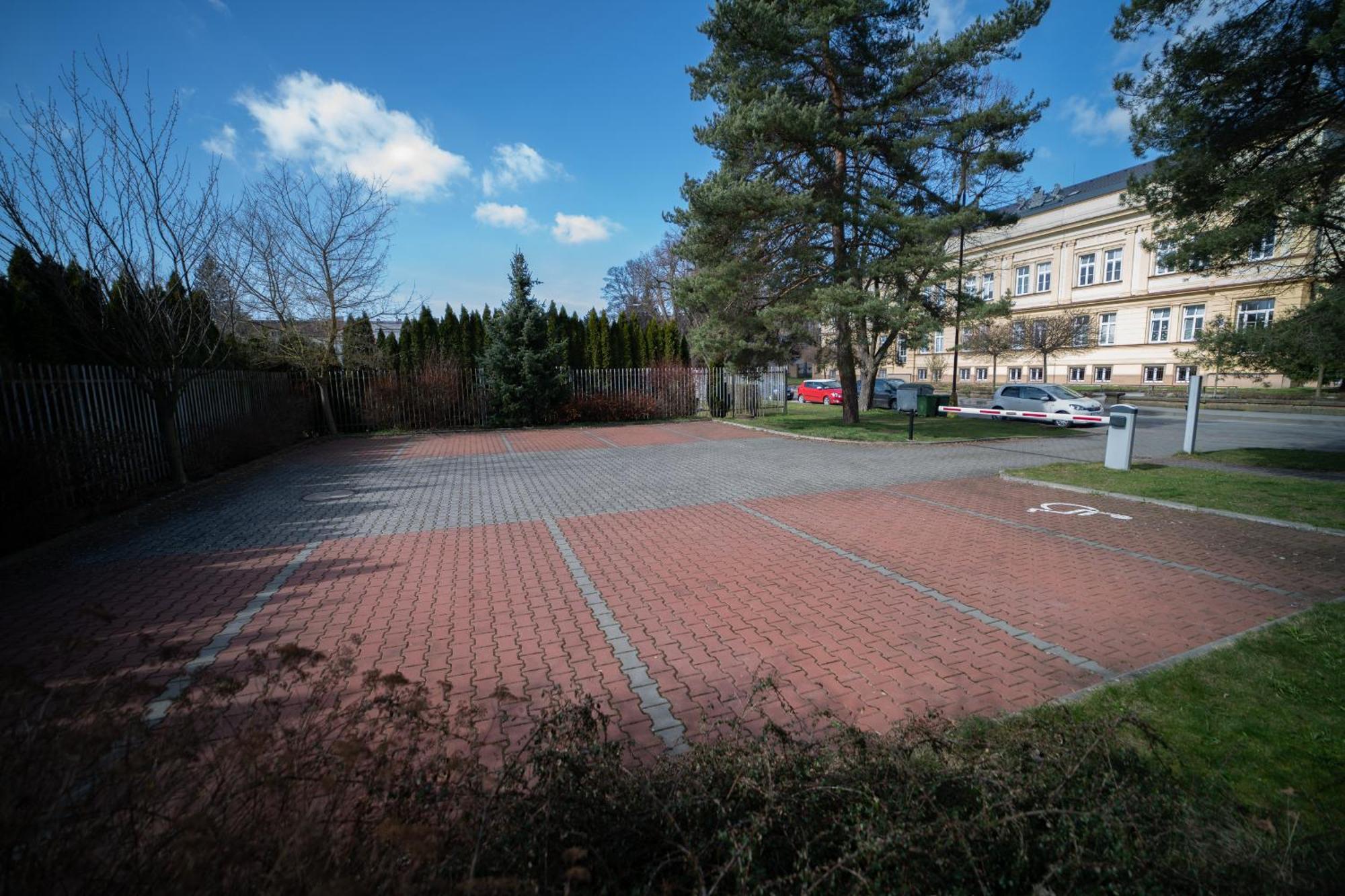 Garni Hotel Svitavy Buitenkant foto